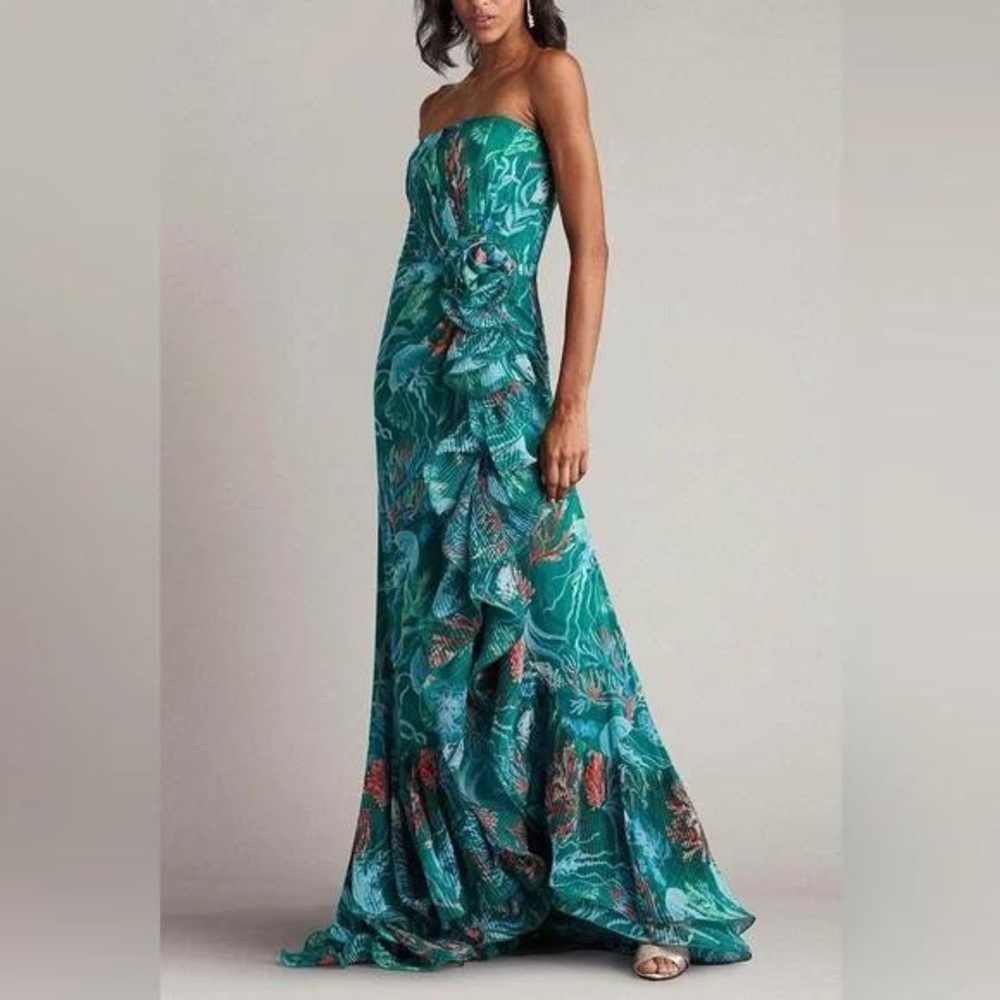 NWT Tadashi Shoji Strapless Pleated Ruffle A-line Gown